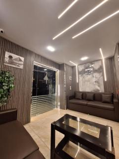 City pyramid inn - 9