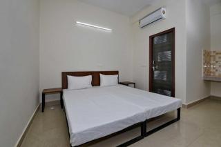 Townhouse Sector 18 Udhyog Vihar - 7