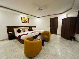 POP 84155F The Pride - 1