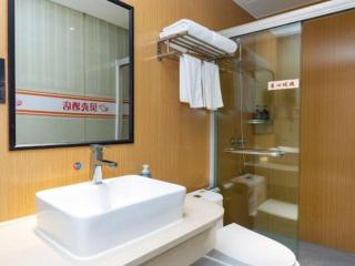 Shell Hotel Shnaghai Beiqiao Metro Station - 8