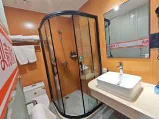 Shell Hotel Shnaghai Beiqiao Metro Station - 7