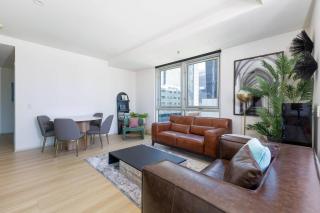 Citylight Haven Urban Comfort near Melbourne Icons - 0