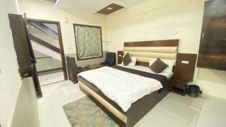 Collection O Zirakpur - Patiala Road Formerly Hotel Anvay - 2