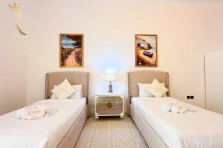 Luxury 5BR Villa Near Abu Dhabi Corniche - 2