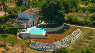 Rustic villa Zvonar with pool in Motovun - 5