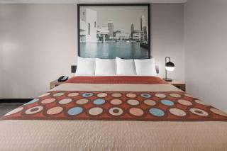 Super 8 by Wyndham Kent/Akron Area - 5