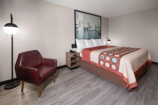 Super 8 by Wyndham Kent/Akron Area - 4