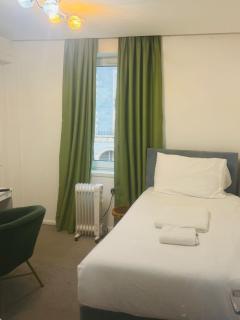 Dancenter Tolcarne Beach hotel - 2