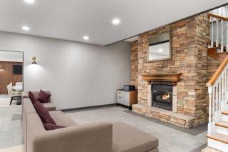 Wingate By Wyndham Mansfield Ontario - 7