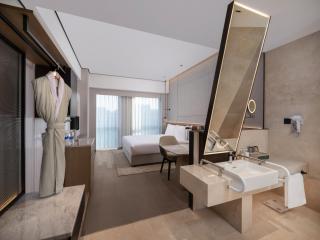 Holiday Inn Beijing Daxing Centre by IHG - 8