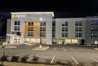 La Quinta Inn & Suites by Wyndham Jackson - 0