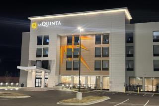 La Quinta Inn & Suites by Wyndham Jackson - 7
