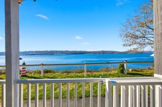Riverside Retreat-Waterfront Guest Suite - 7