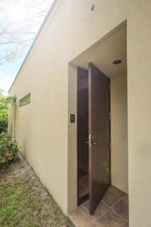 Hilltop Top Garden Villa CAN - 9