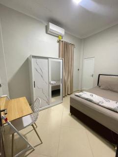 Utama Guest House Kuta Alam - 3