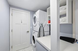 Riverside Retreat Waterfront Guest Suite - 3