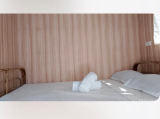 Seabreeze Beachfront Home and Cottages new management - 5