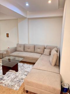 Fully Furnished Cozy Apartment Comfort Nest - 1