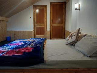 Apple Valley Homestay - 8