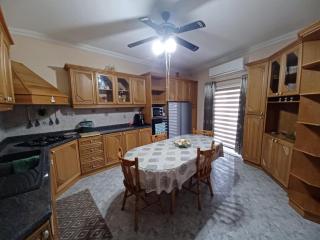 Short Holiday minutes walk to the sea fully air conditioned - 8