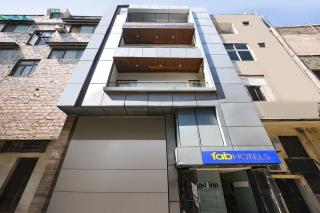FabHotel Just Inn - Nr Lajpat Nagar Market - 0