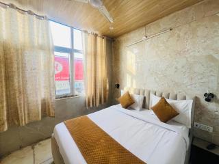 Hotel Sky Residency - Tughlakabad - 0