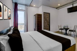 Collection O Saral Bihari Temple Formerly AK Hotels - 4