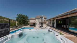 Villa Mir - Makarska by Villas Guide - 8