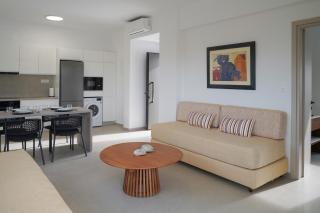 Niki Luxury Suites - 7