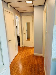 The Charming Cozy 4-Bedroom Getaway in Glen Burnie - 4