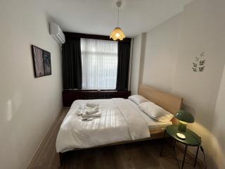 Modern Apartment in the Heart of Kadıköy - 4