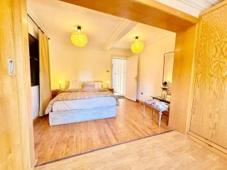 Moon homes studio in downtown Cairo - 4