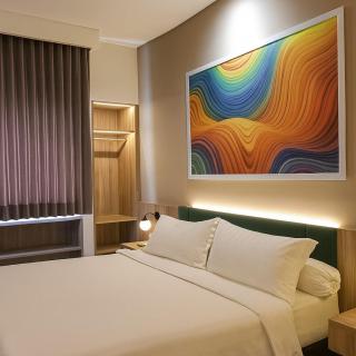 Front One Hotel Mesir Surabaya - 5