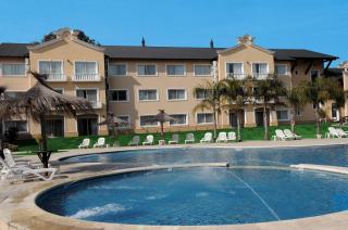 Howard Johnson Pilar Resort Spa & Convention Center - 1