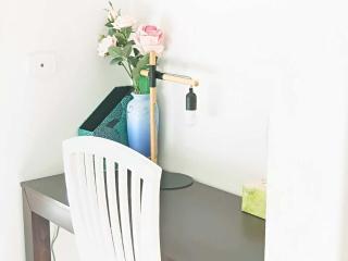 Private Double Room with Desk & Wardrobe 2 - 1