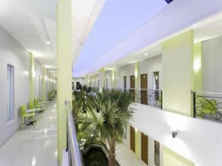 Zaen Hotel Syariah Solo - 1