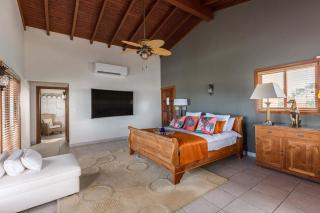 L.G. Smith Boulevard 125D - 2