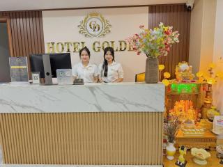 Golden Hotel - 9