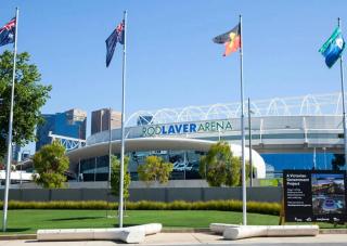 Urban Chic with Skyline Views 1 Free Parking - 5