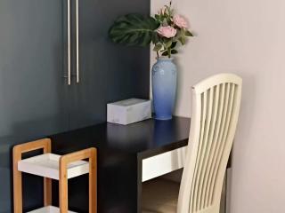 Private Double Room with Desk & Wardrobe 3 - 5