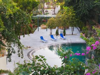 SaffronStays Grand Pavilion - 0