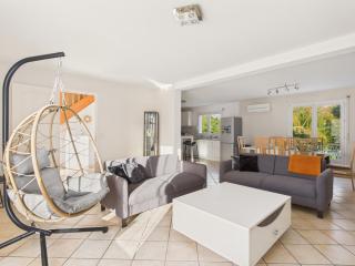 Maison familiale 8 personnes - Jardin et terrasse - 5