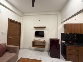 The Cozy Retreat Urban Sanctuary - 6