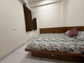 The Cozy Retreat Urban Sanctuary - 4