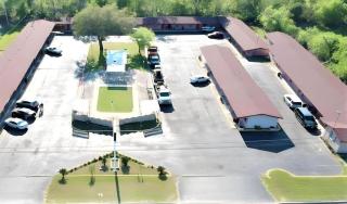 Capital O Hotel Beeville - US 181 - 7