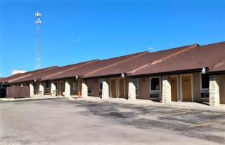 Capital O Hotel Beeville - US 181 - 4