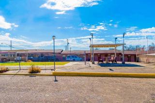 Capital O Hotel Beeville - US 181 - 1