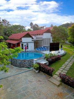 Luxury Private Pool Villa with Jacuzzi Bangalore - Kerala House - 0