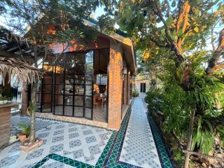 Cozy breezing countryside Pet - 2