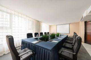 LIA! BEIJING HOTEL - 6